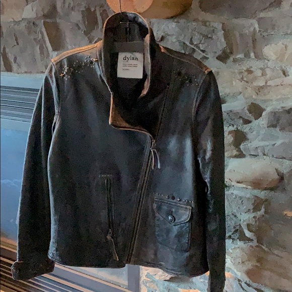 Leather jacket - Picture 1 of 4